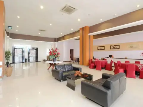 Airy Laweyan Radjiman 289 Solo - Photo 2
