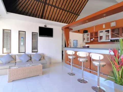 Airy Legian Dewi Sri Empat Kuta Bali - Photo 1