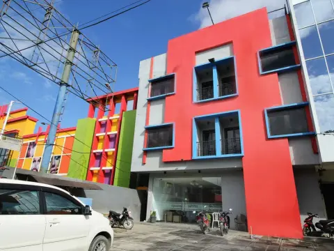 Airy Mandonga Saranani 168 Kendari - Photo 1