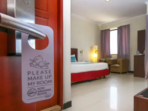 Airy Mandonga Saranani 168 Kendari - Photo 2