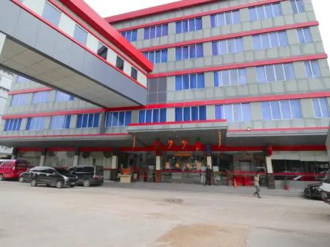 Airy Penuin Center Batam - Photo 1