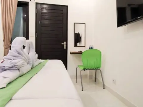 Akatara Stay Jimbaran - Photo 3