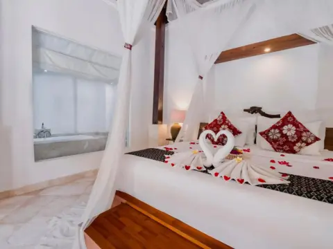 Alam Bidadari Seminyak Villas - Photo 2