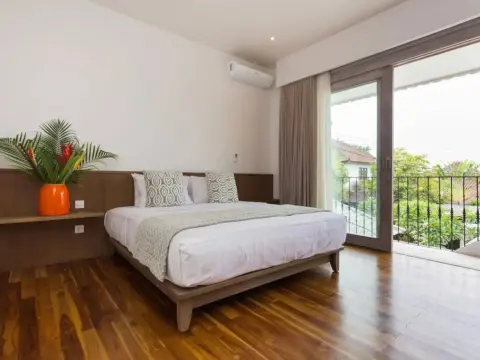 Allure Villas - Photo 2