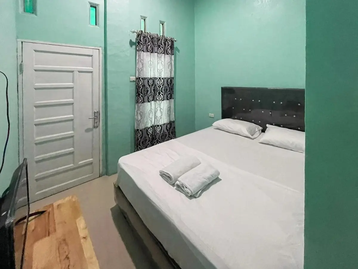 Antony Homestay near Pantai Pasir Putih Parbaba RedPartner
