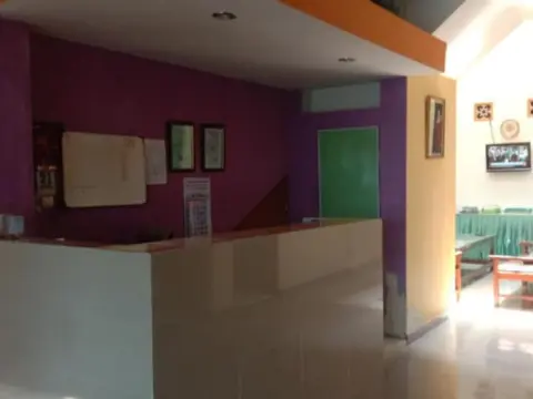 Anugrah Hotel Syariah - Photo 2