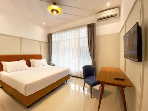 Aron Hotel - Photo 2