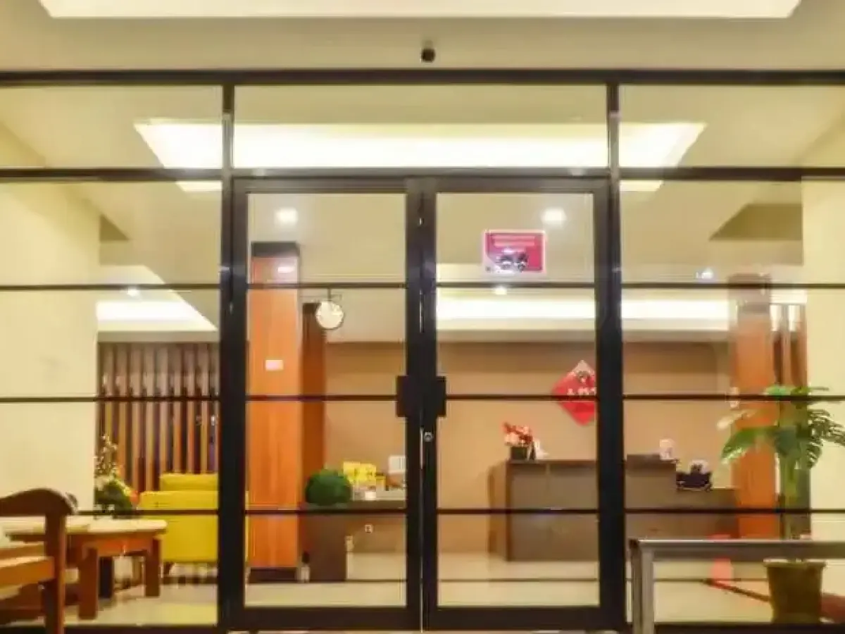 Art 2Stay Hotel Semarang