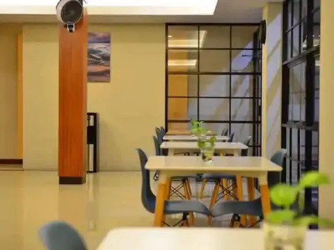 Art 2Stay Hotel Semarang - Photo 4