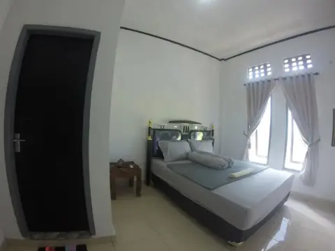 Artha Homestay Tomia - Photo 4