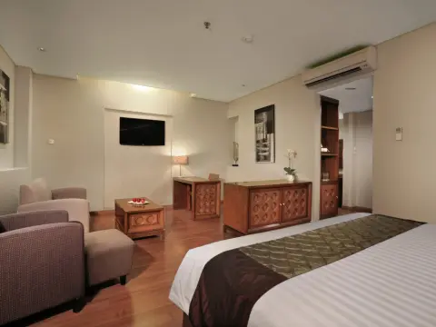 Aston Tanjung City Hotel - Photo 4