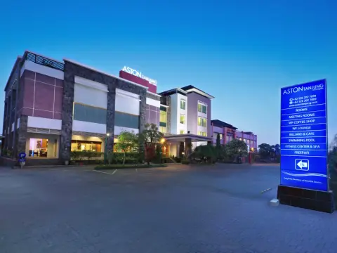 Aston Tanjung City Hotel - Photo 1