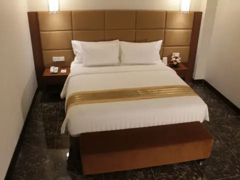 Atrium Premiere Hotel Cilacap - Photo 3