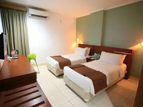 Azza Hotel Palembang - Photo 4