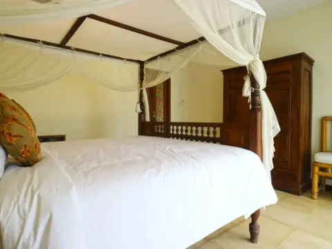 Baliana Villa Batu Belig - Photo 4