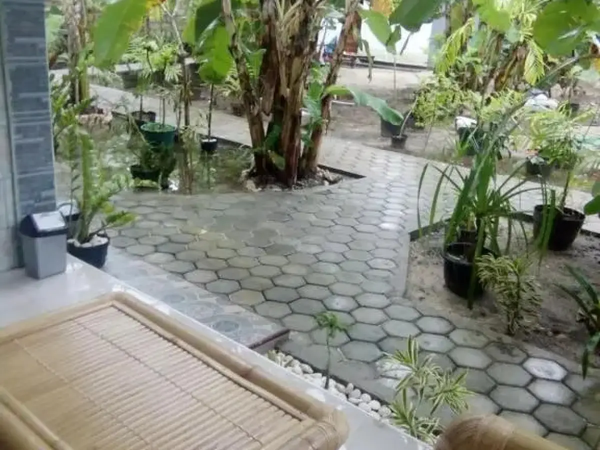 Belongs Beach Bungalow