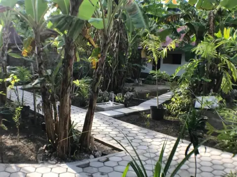 Belongs Beach Bungalow - Photo 2