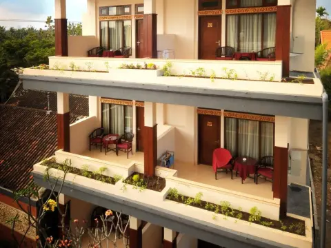 Brata Inn - Photo 1