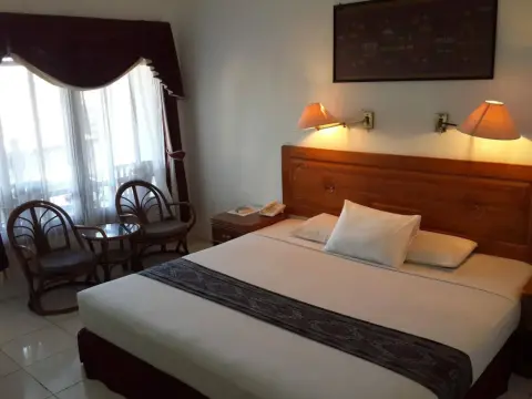 Bukit Senggigi Hotel - Photo 4