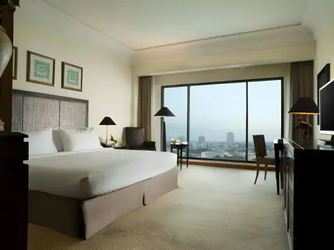 Bumi Surabaya City Resort - Photo 4