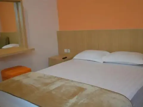 Cabin Hotel F77 - Photo 3