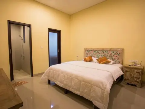Candra Guest House - Photo 3