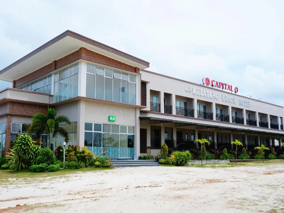 Capital O 399 Kelayang Beach Hotel