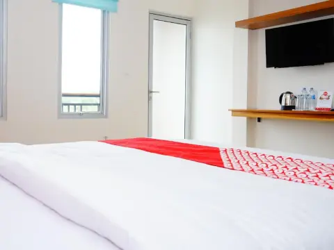 Capital O 399 Kelayang Beach Hotel - Photo 4