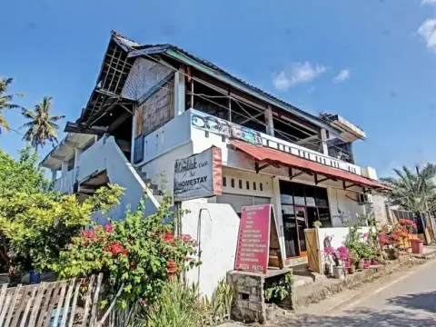 Capital O 92747 Ombak Cafe & Homestay - Photo 1