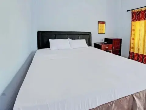 Capital O 92747 Ombak Cafe & Homestay - Photo 3