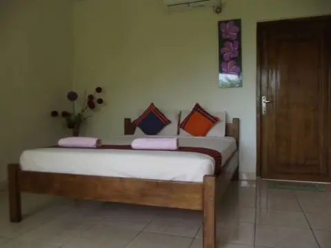 CF Komodo Hotel - Photo 4