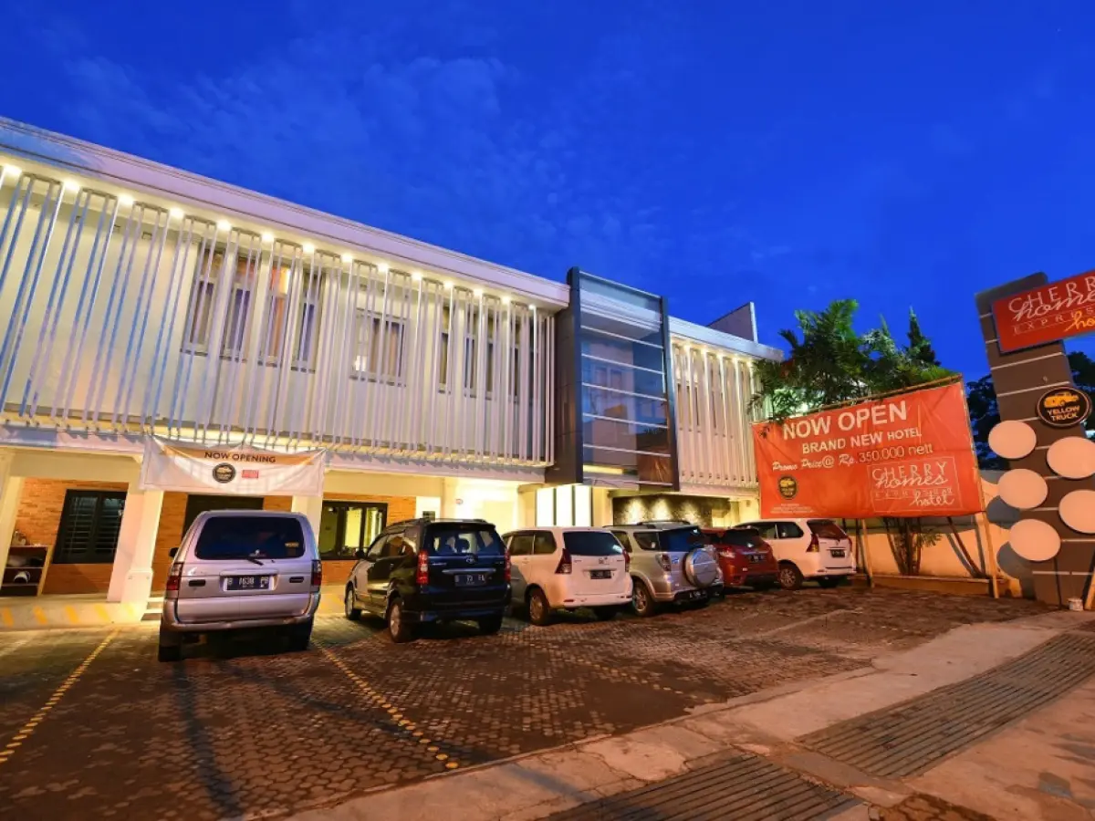 Cherry Homes Express Hotel