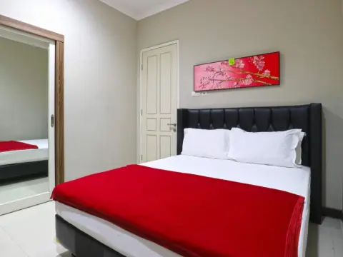 Chiaro Hotel Syariah - Photo 4