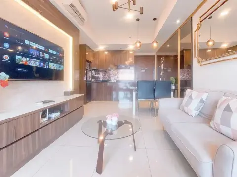 Chic 2BR at M-Town Signature Apartment - Photo 2