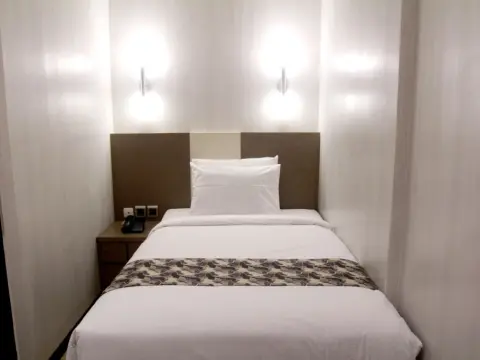 Citra Suites Surabaya - Photo 2