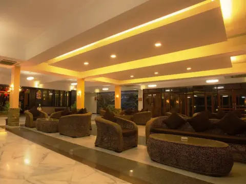 Comforta Hotel Tanjung Pinang - Photo 2