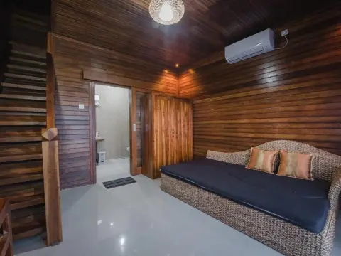 Daphila Cottage - Photo 2