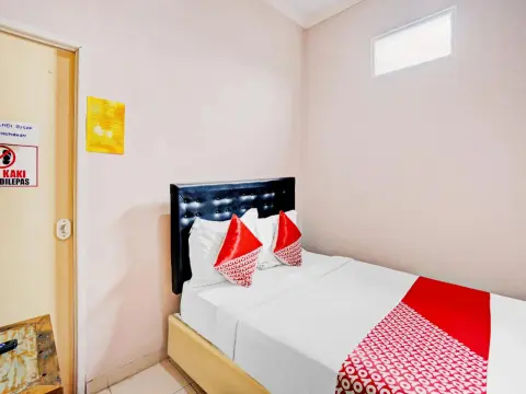 Dhoho Family Guest House by Oyo Rooms - Photo 3