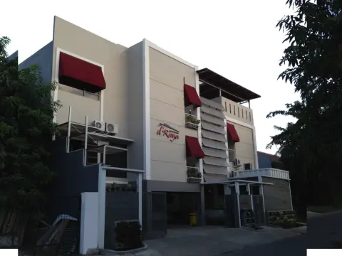 d'Raya Guest House - Photo 1