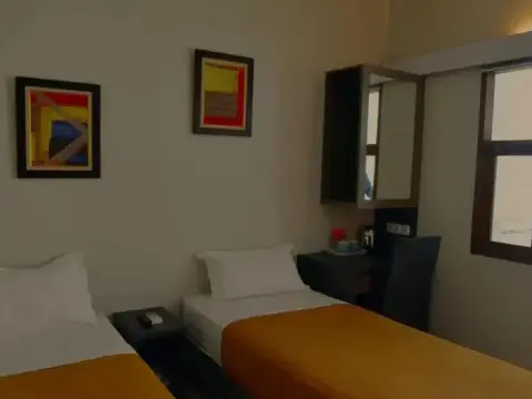 d'Raya Guest House - Photo 2