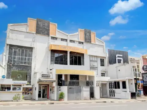 Eben Haezer Guest House - Photo 1