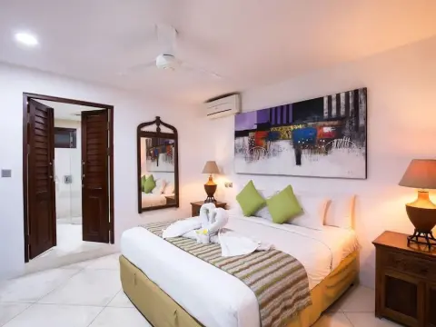 Elina Villas - Photo 2