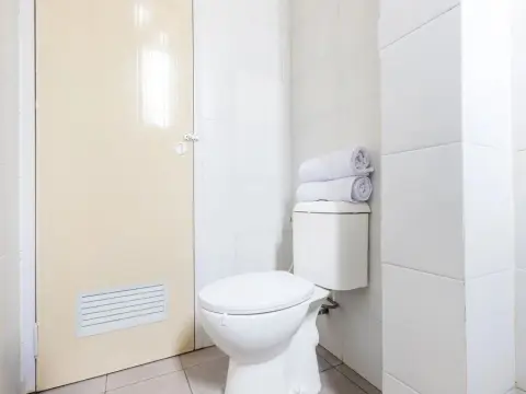 Feby Inn by OYO Rooms - Photo 4