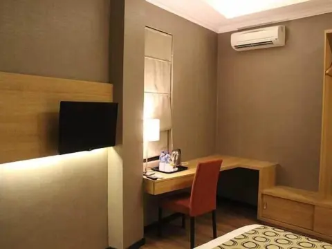 Fontana Hotel Jakarta - Photo 4