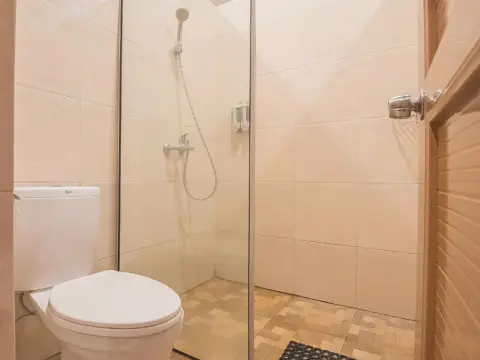 Formerly RedDoorz Hostel @ Grand Pangandaran - Photo 3