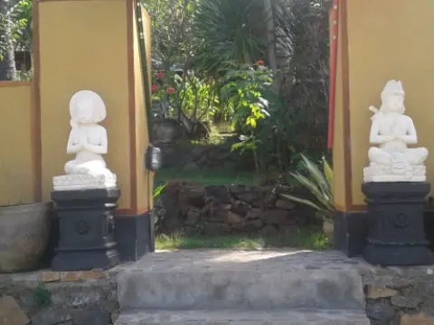 Frangipani Inn & Restaurant - Photo 3