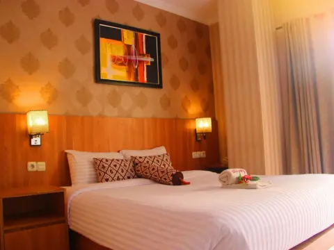 Front One Resort Yogyakarta - Photo 4