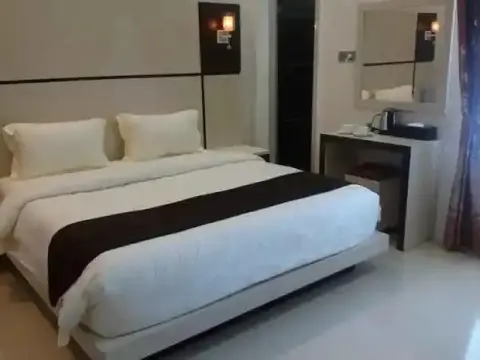 Giszella Hotel Syariah - Photo 3