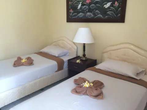 Grand Bimasena Hostel - Photo 2