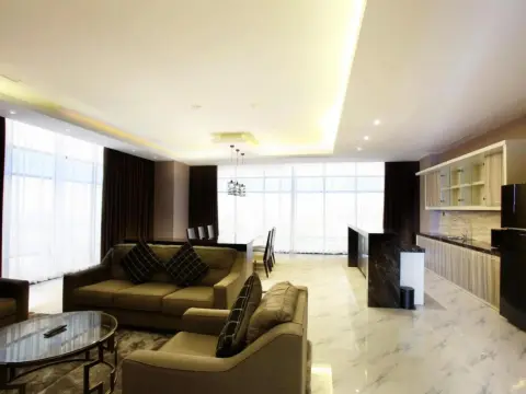 Grand Karlita Hotel Purwokerto - Photo 2